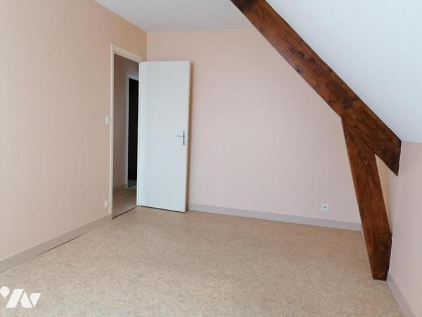 PAVILLON SUR SOUS SOL