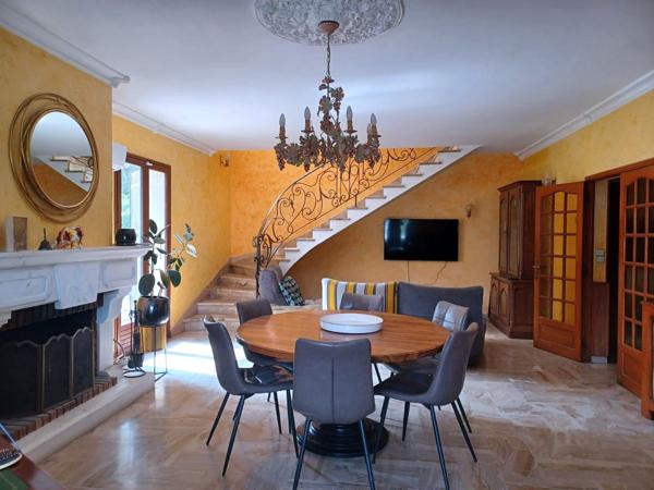 Maison 4 pièces - 148 m² Exclusivité efficity