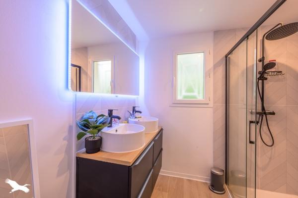 Maison à vendre 379 080 € Salles 5 p 100 m² DPE C