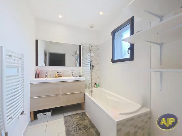 Location maison Biscarrosse : 1 310 € - AJP Immobilier Biscarrosse