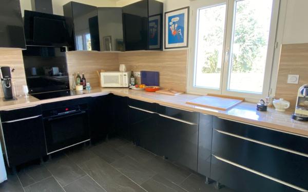 Maison à vendre    4 pièces •  Bassens