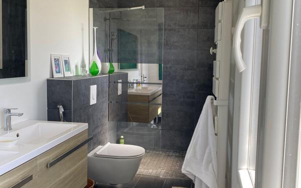 Maison à vendre    4 pièces •  Bassens