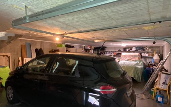 Maison à vendre    4 pièces •  Bassens