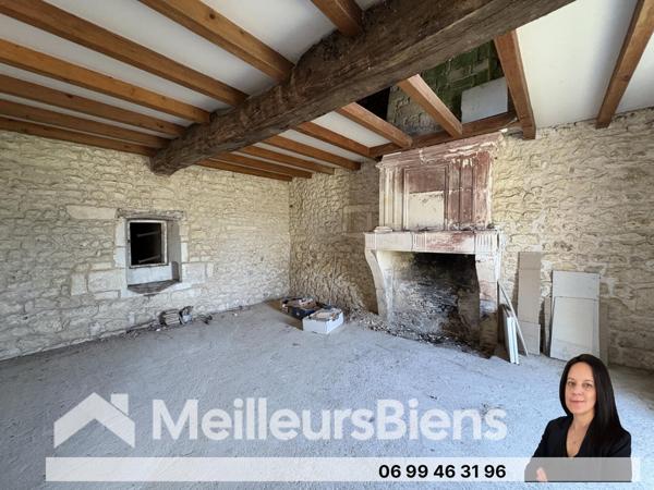 Maison à rénover 3 chambres, garage et jardin proche Jonzac