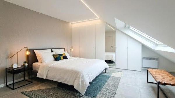 DUPLEX 96 m2 au sol T4 EN DERNIER ÉTAGE — 3 CHAMBRES, PARKING ET CAVE À SARTROUVILLE