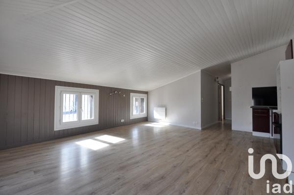 Location appartement 3 pièces 48 m² Le Soler