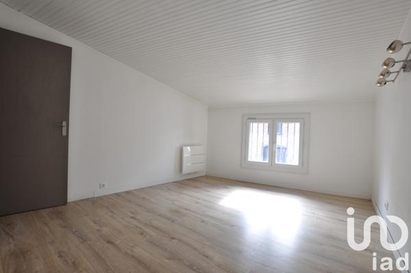 Location appartement 3 pièces 48 m² Le Soler