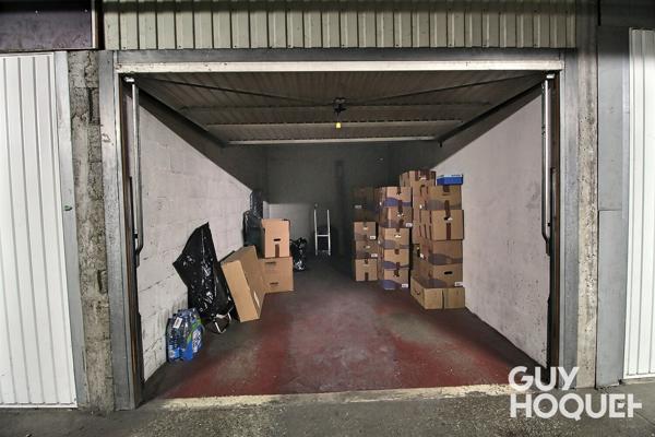 Appartement 2 pièces de 46 m² avec balcon et box - Viry-Châtillon (91170).