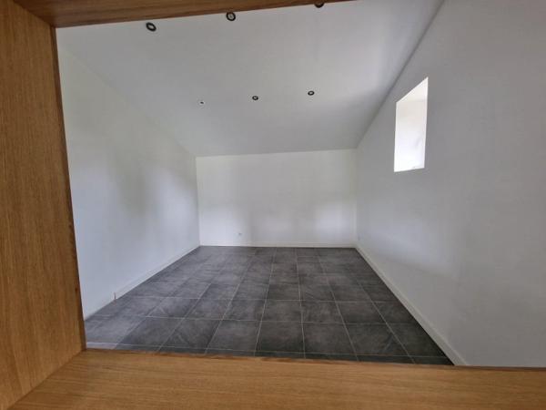 Vente / Maison en pierre