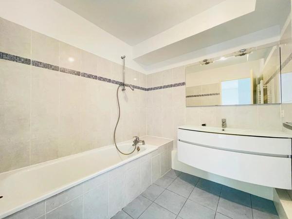 Vente Appartement 5 pièces 110 m2 à Bordeaux