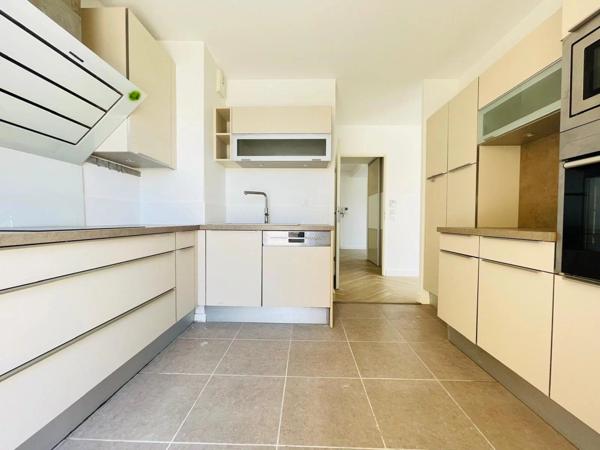 Vente Appartement 5 pièces 110 m2 à Bordeaux