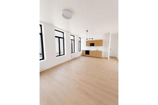 A LOUER : T3 à LILLE • • 1 045 € CC • Réf. 1513-02