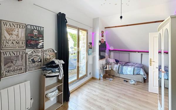 Maison à vendre    6 pièces • 203 m2 Choisy-au-Bac