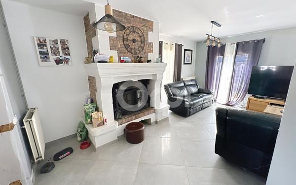 Maison à vendre    6 pièces • 203 m2 Choisy-au-Bac