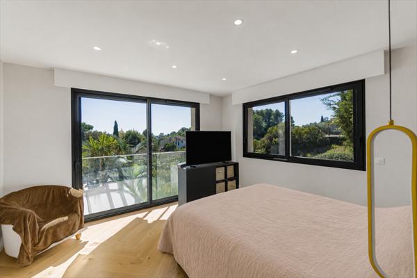 Vente Villa de luxe Mougins 8 Pièces 527.61 m²