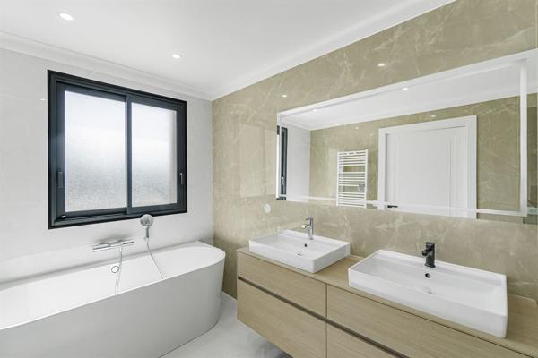 Vente Villa de luxe Mougins 8 Pièces 527.61 m²
