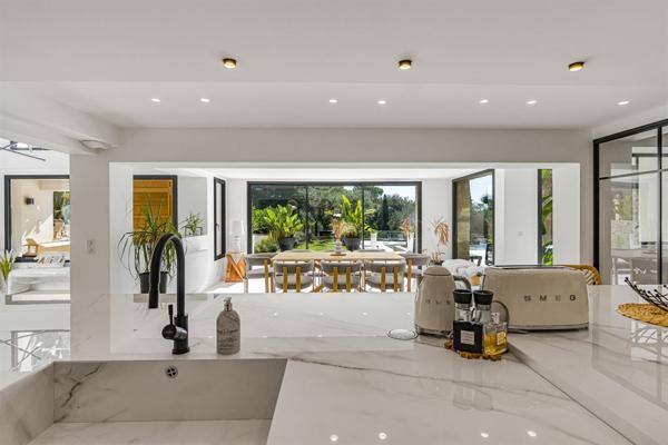 Vente Villa de luxe Mougins 8 Pièces 527.61 m²