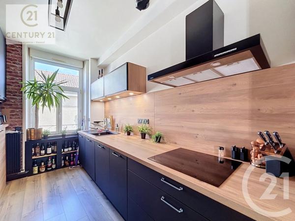 Appartement F4 à vendre  4 pièces - 93,29 m 2   VESOUL  - 70