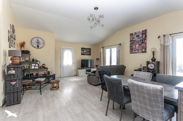 Maison à vendre 179 655 € Bussière-Badil 4 p 80 m² DPE D