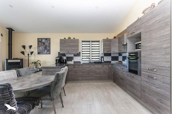 Maison à vendre 179 655 € Bussière-Badil 4 p 80 m² DPE D