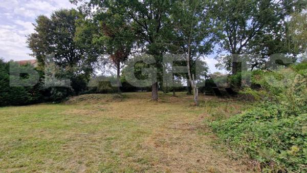 Terrain de 26 m² de facade avec vue imprenable sur la nature à 10 min de Coulommiers