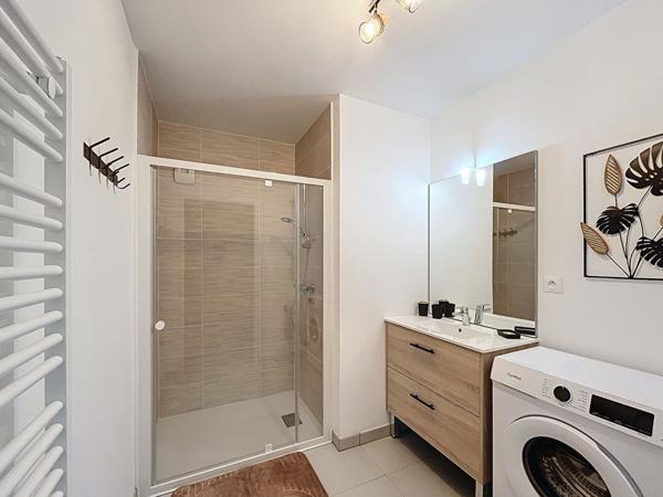 Location appartement Saint-Jean-de-la-Ruelle - 2 pièce(s) - 40 m² - 770 €/mois