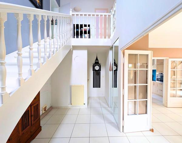 Maison 8 pièce(s) 160 m2