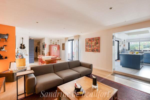 Asnieres - Quartier des Philosophes. 184 m2 de plain pied - terrasse - jardin - parkings