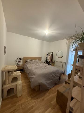 ROUEN - BOULINGRIN - APPARTEMENT RECENT F2 - AVEC PARKING ET EXTERIEUR