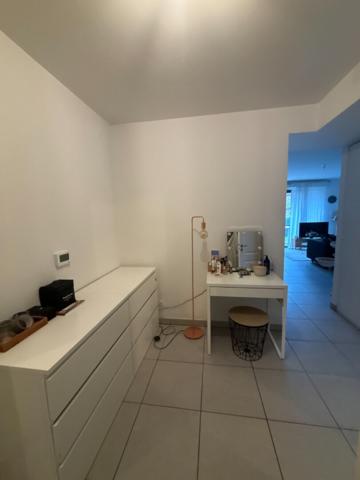 ROUEN - BOULINGRIN - APPARTEMENT RECENT F2 - AVEC PARKING ET EXTERIEUR
