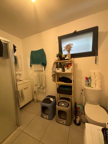 ROUEN - BOULINGRIN - APPARTEMENT RECENT F2 - AVEC PARKING ET EXTERIEUR