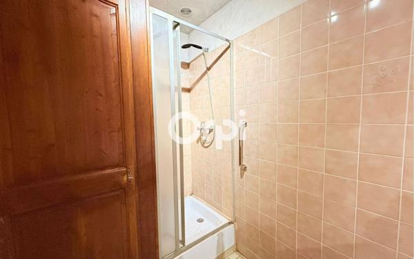 Maison à vendre    2 pièces • 78 m2 Jouy-le-Châtel