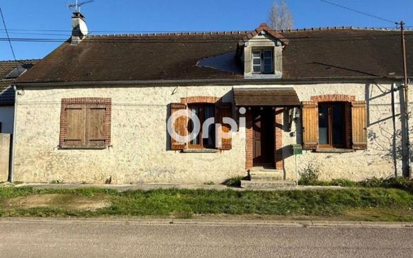 Maison à vendre    2 pièces • 78 m2 Jouy-le-Châtel