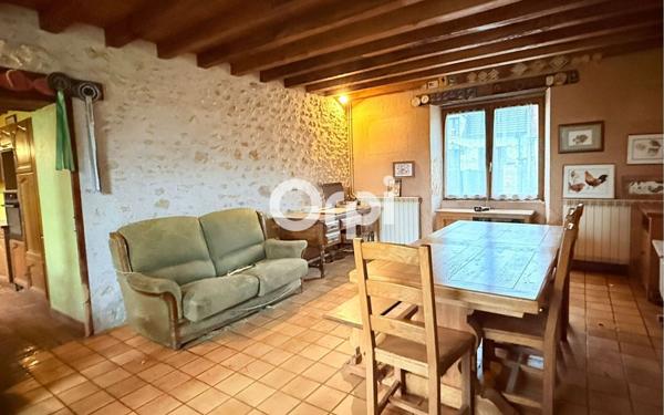 Maison à vendre    2 pièces • 78 m2 Jouy-le-Châtel