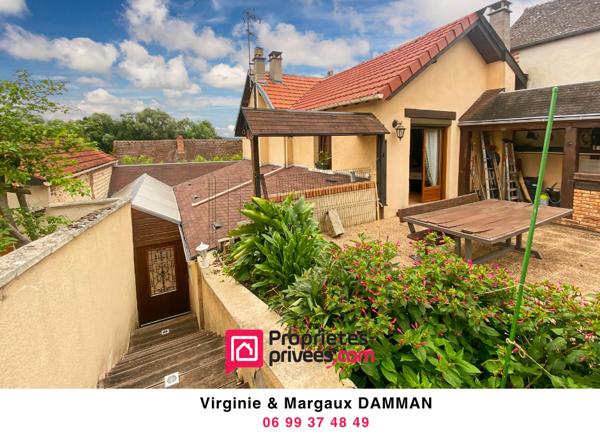 Maison de Village à Freneuse