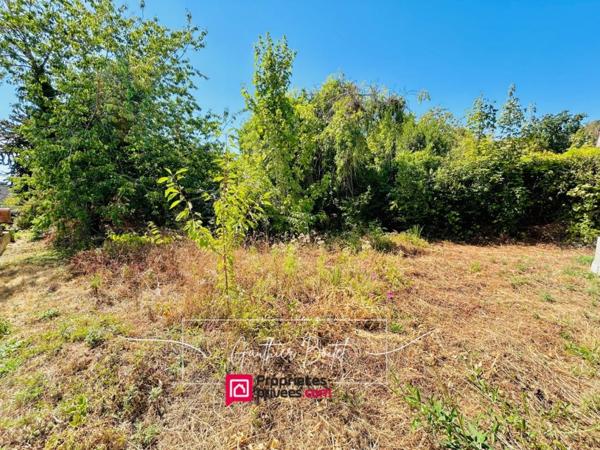 TERRAIN SUR ROZAY EN BRIE 1 015 M² AVEC HANGAR ? ROZAY-EN-BRIE ? N4 À MOINS DE 10 MINUTES