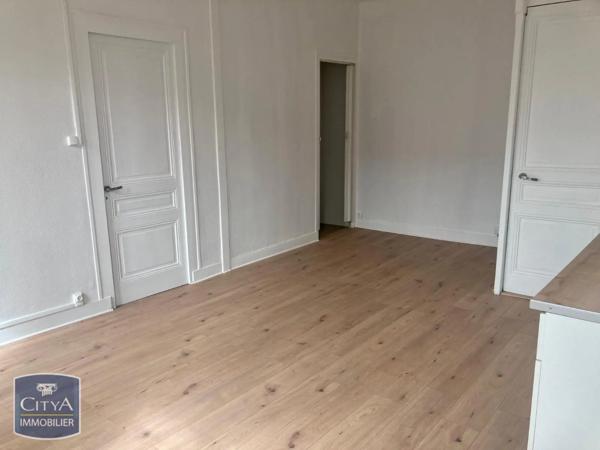 Appartement à louer 2 pièces 38.38m² Saint-Étienne (42000)
