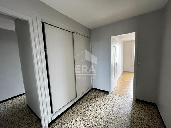 Appartement Nevers 2 pièce(s) 58.98 m2