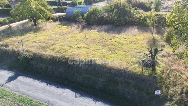 TERRAIN À BÂTIR 950 M² – TARGÉ – LIBRE DE CONSTRUCTEUR – BELLE VUE SUR CHÂTELLERAULT