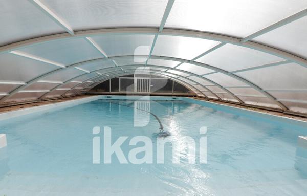 Villa spacieuse 4 chambres avec piscine et pool house sur 4724 m2 de terrain