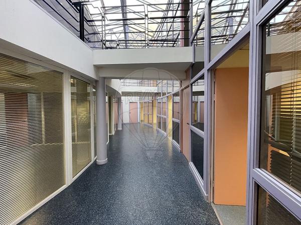 Local d’activité  à louer - Bas Jaures-Saint Michel