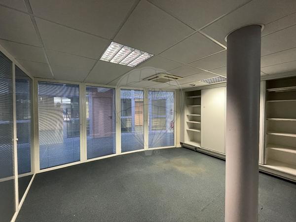 Local d’activité  à louer - Bas Jaures-Saint Michel