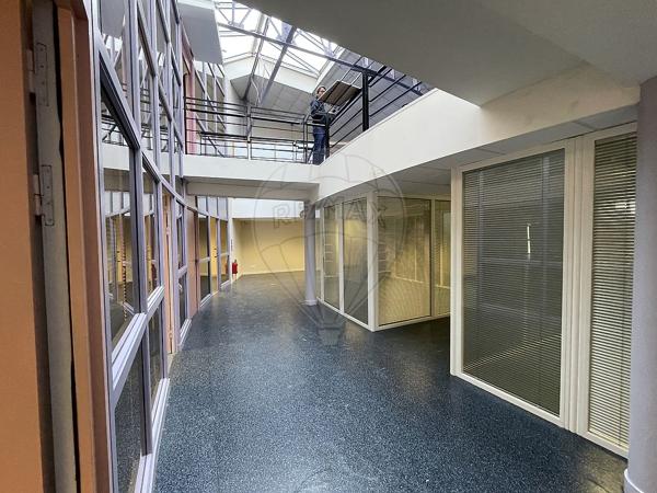 Local d’activité  à louer - Bas Jaures-Saint Michel