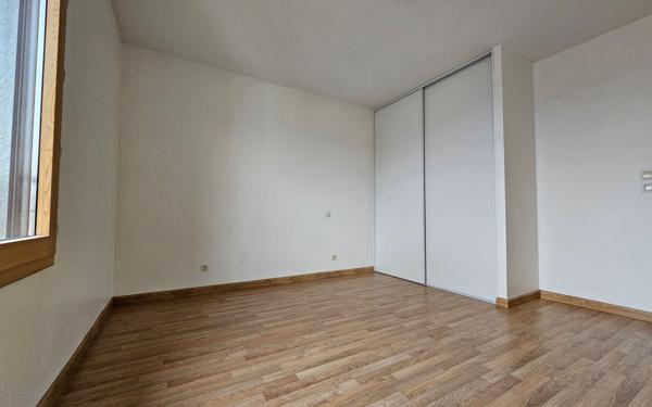 Appartement à vendre    3 pièces • 62,46 m2 Saint-Étienne