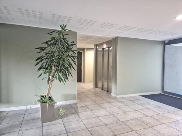 Appartement 2 pièce(s) 1 chambre(s) 53 m²
