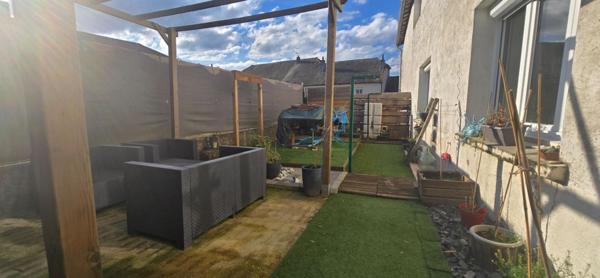 Maison en pierre 146m² rénovée situé à Frasne-le-Château