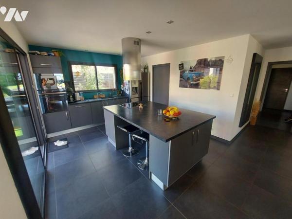 MAISON 174M² SUR 1812M² DE TERRAIN 