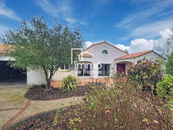 Maison Familiale - 4 chambres - 185 m² - RIVES DE L'YON