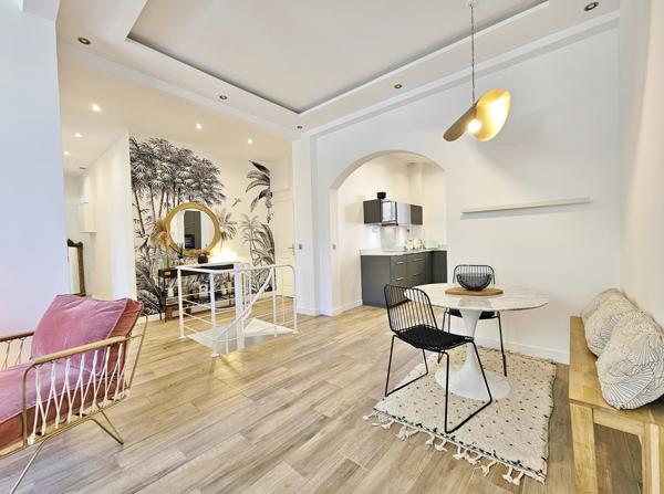 AJACCIO Place Miot - Superbe Duplex T4 rénové Ajaccio (20000)