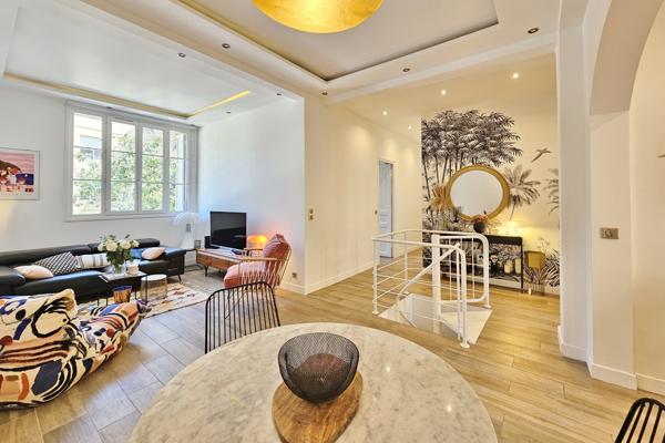 AJACCIO Place Miot - Superbe Duplex T4 rénové Ajaccio (20000)